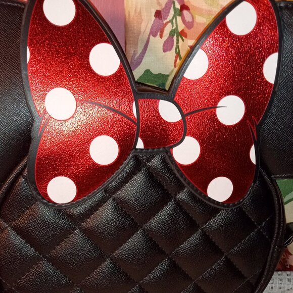 Disney Minnie Mouse Girls Fashion Red and Black Mini-Backpack and Girls Purse - Picture 14 of 16